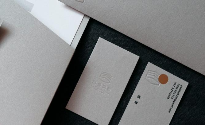 上海名片印刷時效指南：吉印通極速響應，讓企業(yè)告別“等印焦慮”